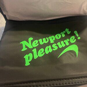 Vintage Newport Pleasure Thermal Cooler Lunch Bag-New